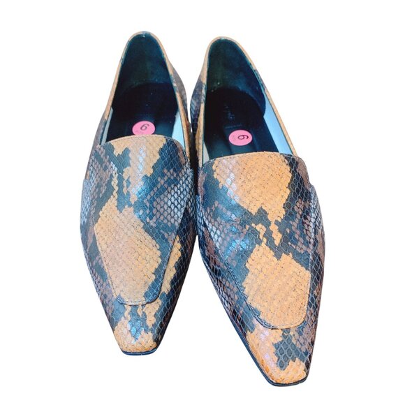 Aeyde Pointed-Toe Leather Snake Design Loafers 9 - Picture 2 of 6